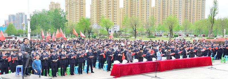 莒南县“同城共读•万卷共知”...